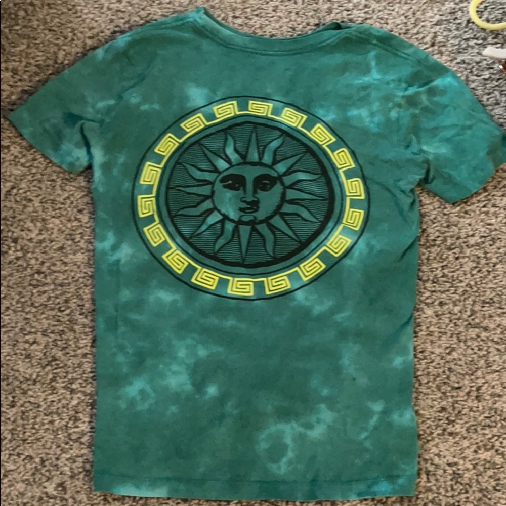 Graphic t shirt